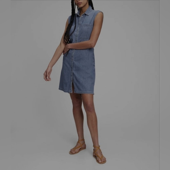 GAP Women's 100% Cotton Denim Utility Sleeveless Shirtdress - Picture 6 of 7